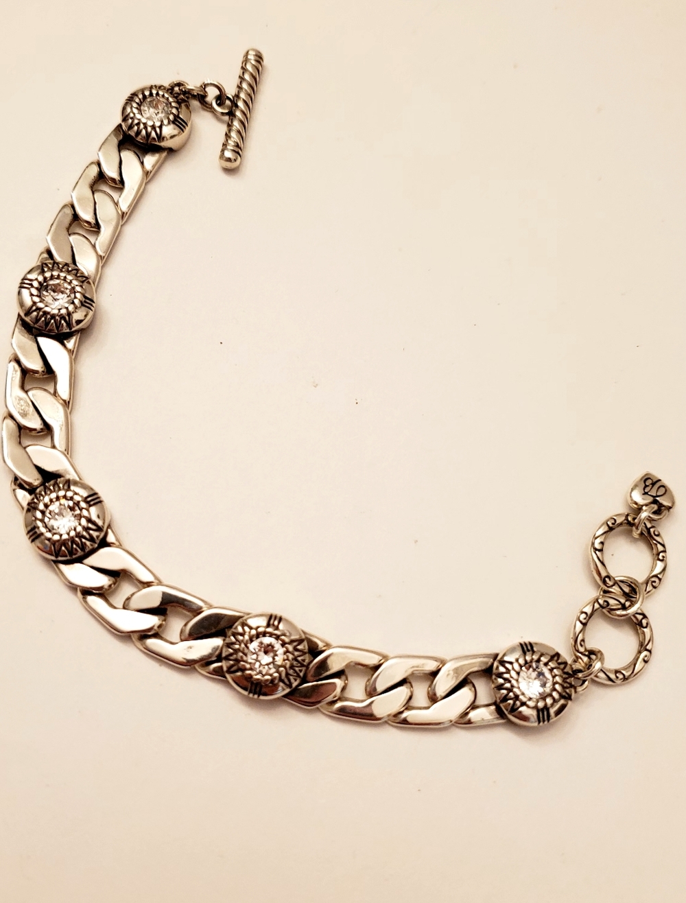 BRIGHTON Silver Floral Medallion Chain Bracelet - Silver plated, Very Good